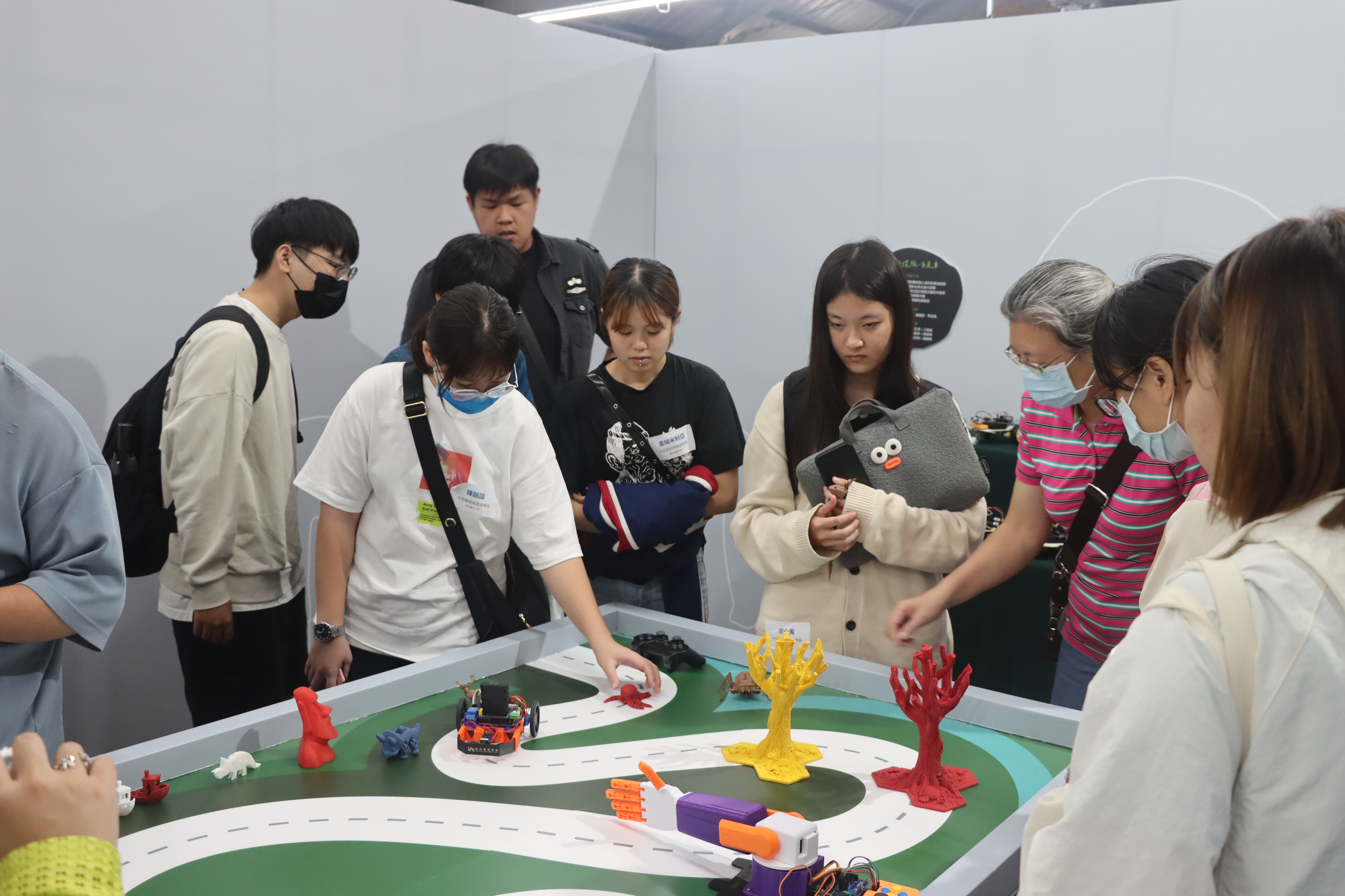 南方創客基地參訪